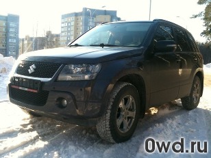 Битый автомобиль Suzuki Grand Vitara